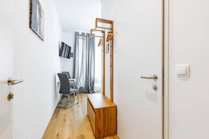 Budget Rooms West With Shared Kitchen Wien Exterior foto