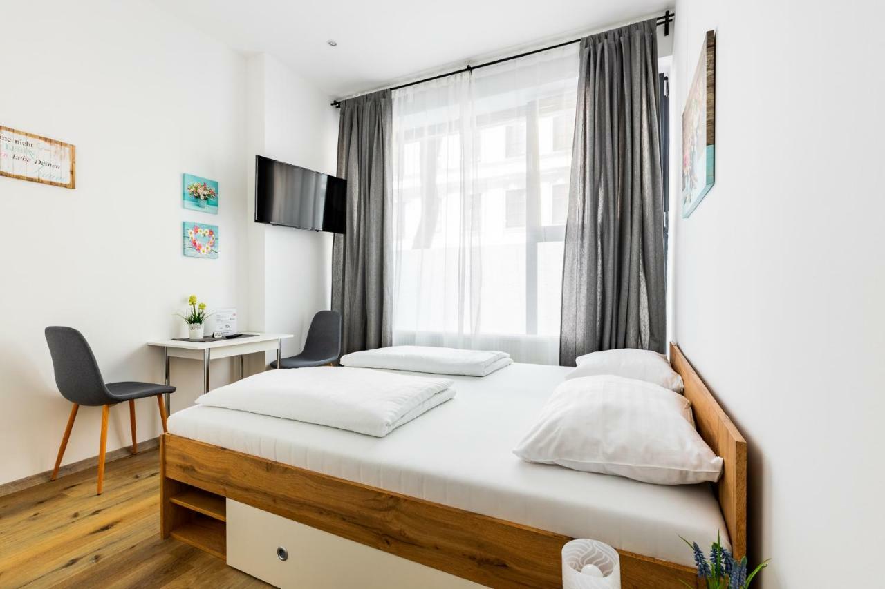 Budget Rooms West With Shared Kitchen Wien Exterior foto